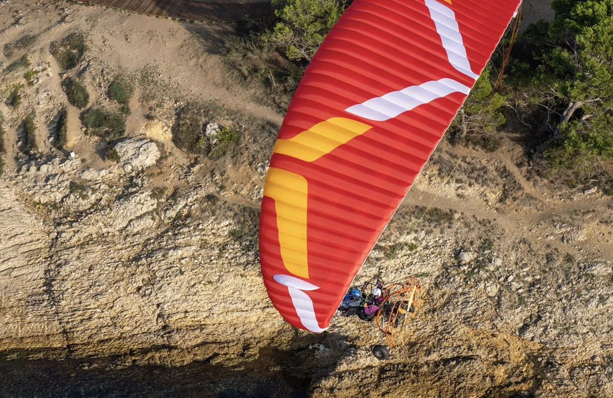 پاراگلایدر ازون(  triox  )تری اکس۲